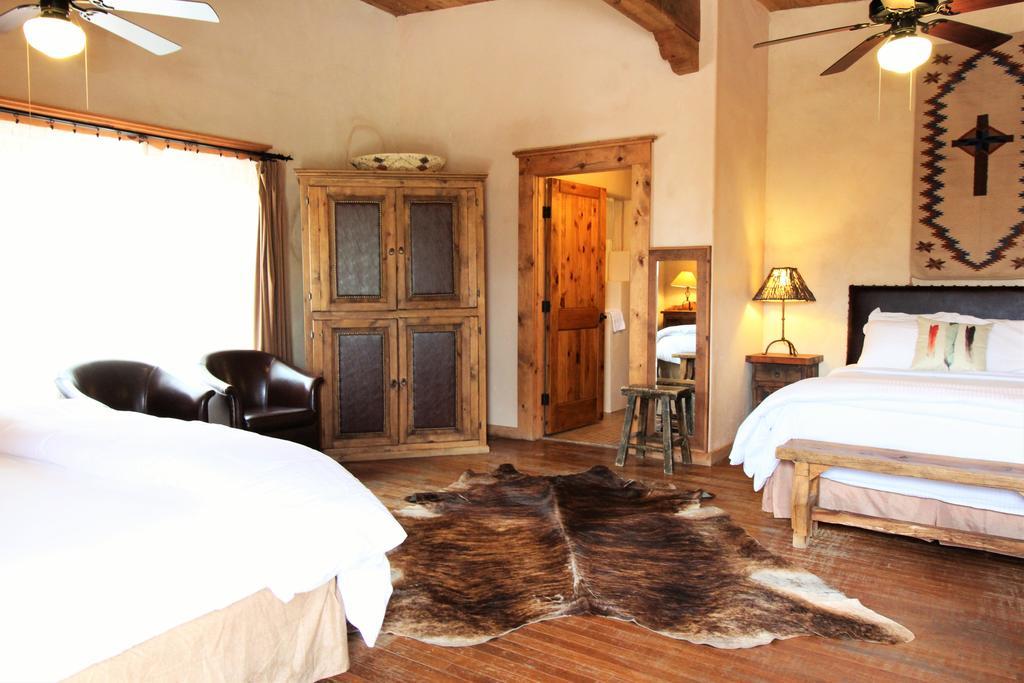 Inn The Maverick