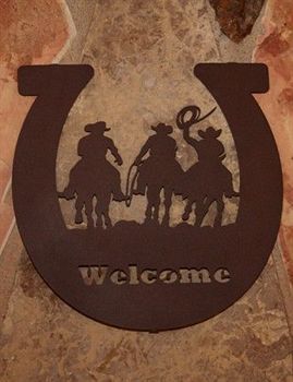 The Maverick Inn 2*