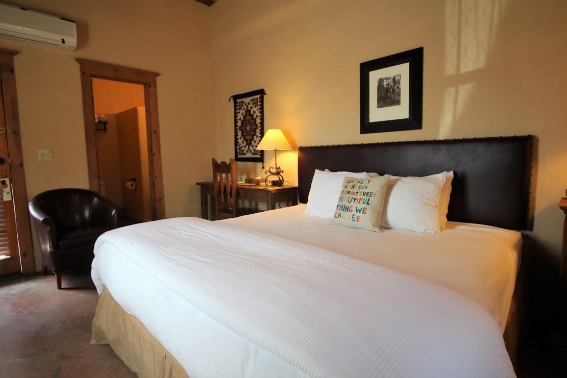 Inn The Maverick Alpine
